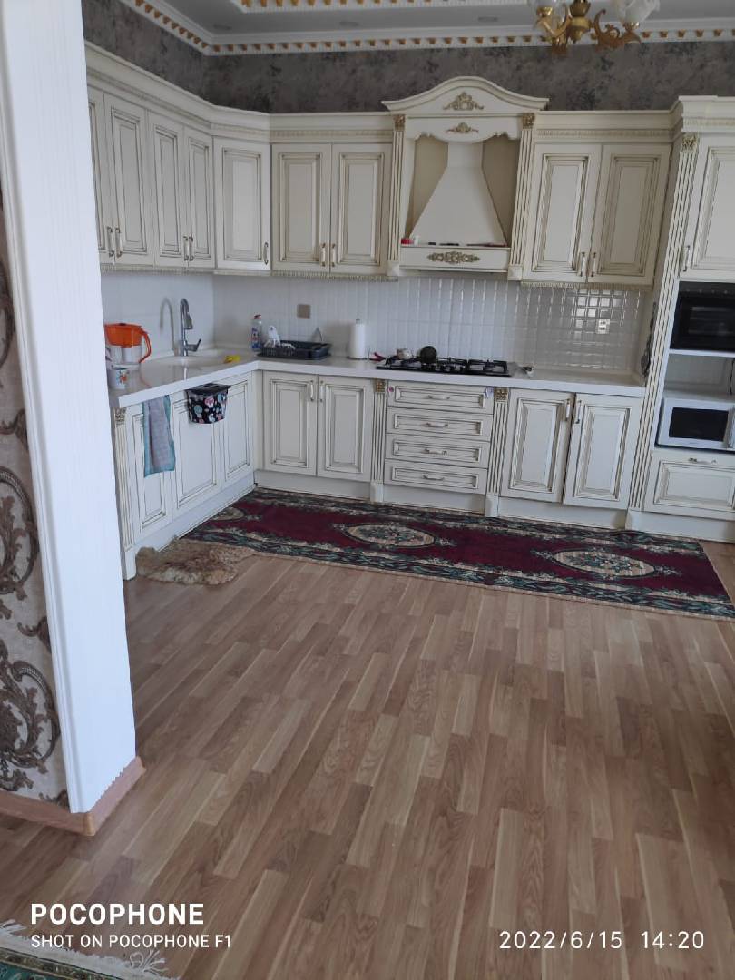 10 otaqlı bağ evi 500 m² satılır — şəkil 24