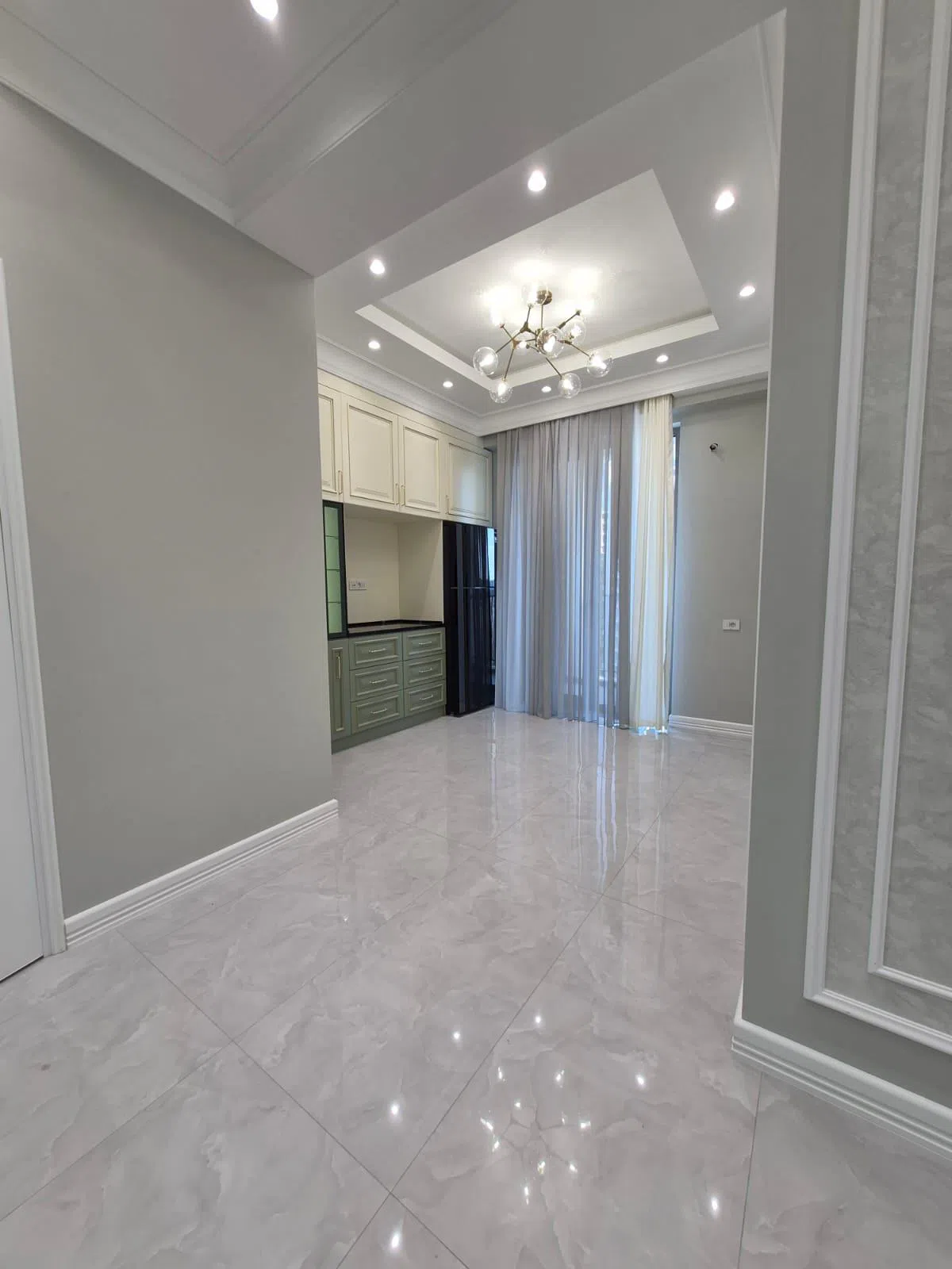 4 otaqlı mənzil 180 m² satılır — şəkil 3