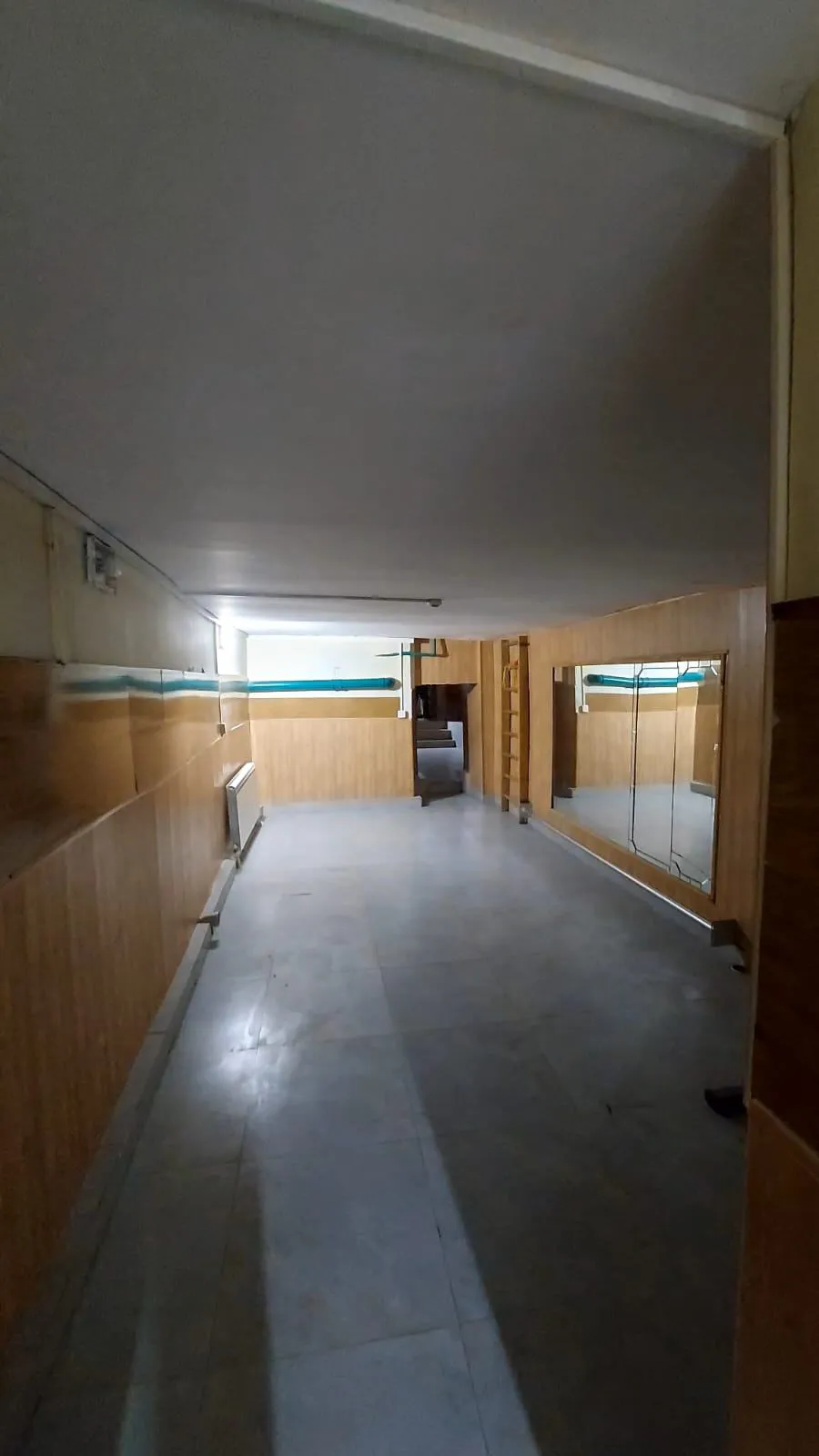 Yaxşı təmirli ticarət obyekti, 100 m² kirayə verilir — şəkil 4