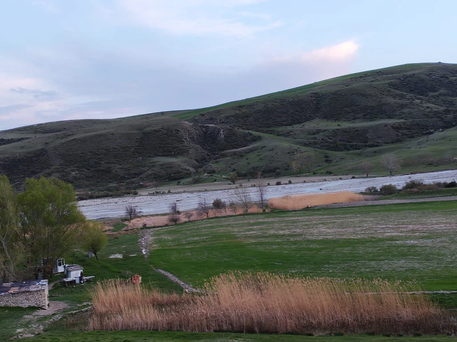 mereze kendinde ferma satilir