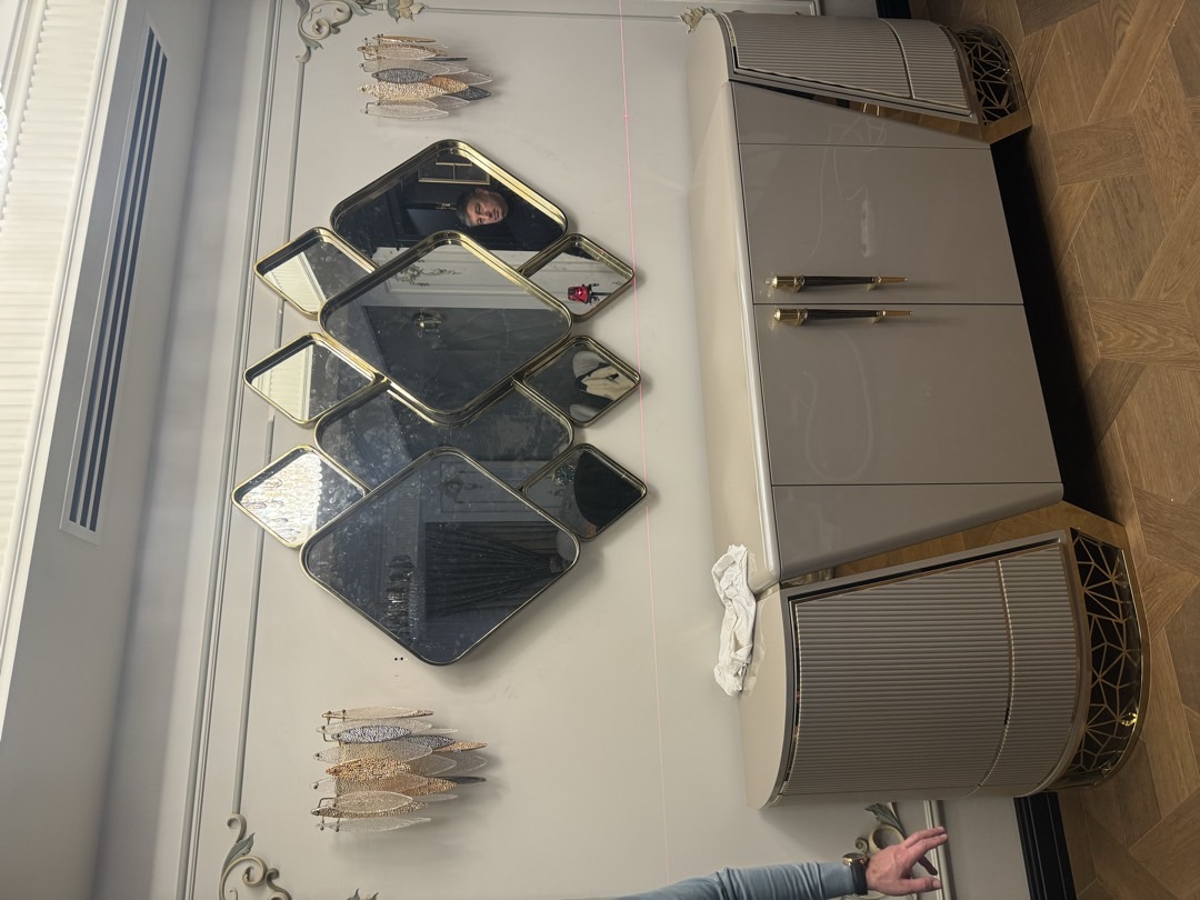 Divar güzgüsü — şəkil 21