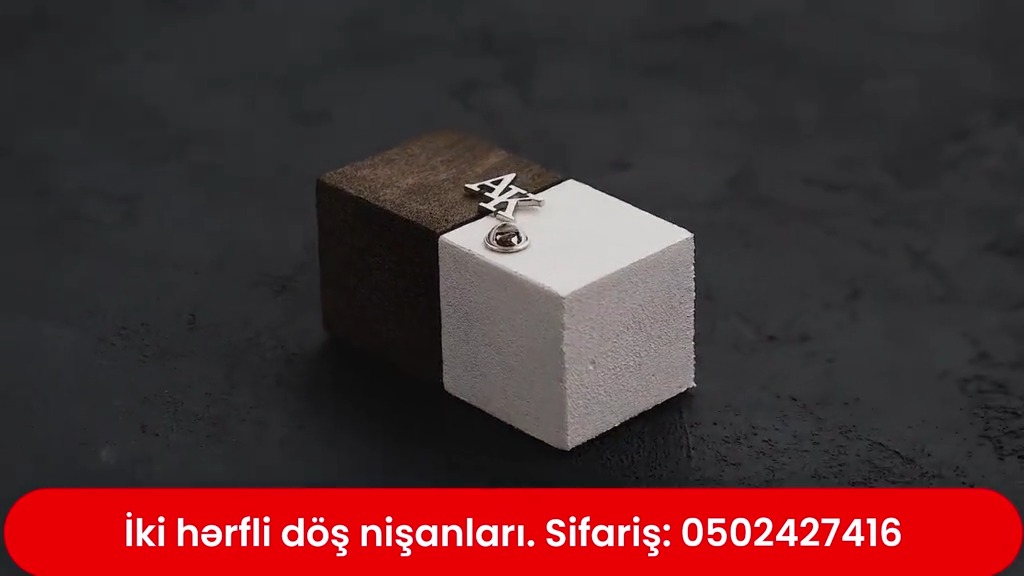 İki hərfli döş nişanları - Tenderyard