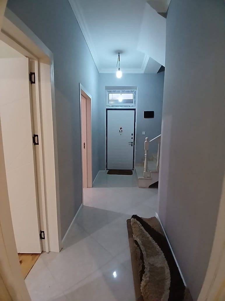6 otaqlı həyət evi 250 m² kirayə verilir — şəkil 10