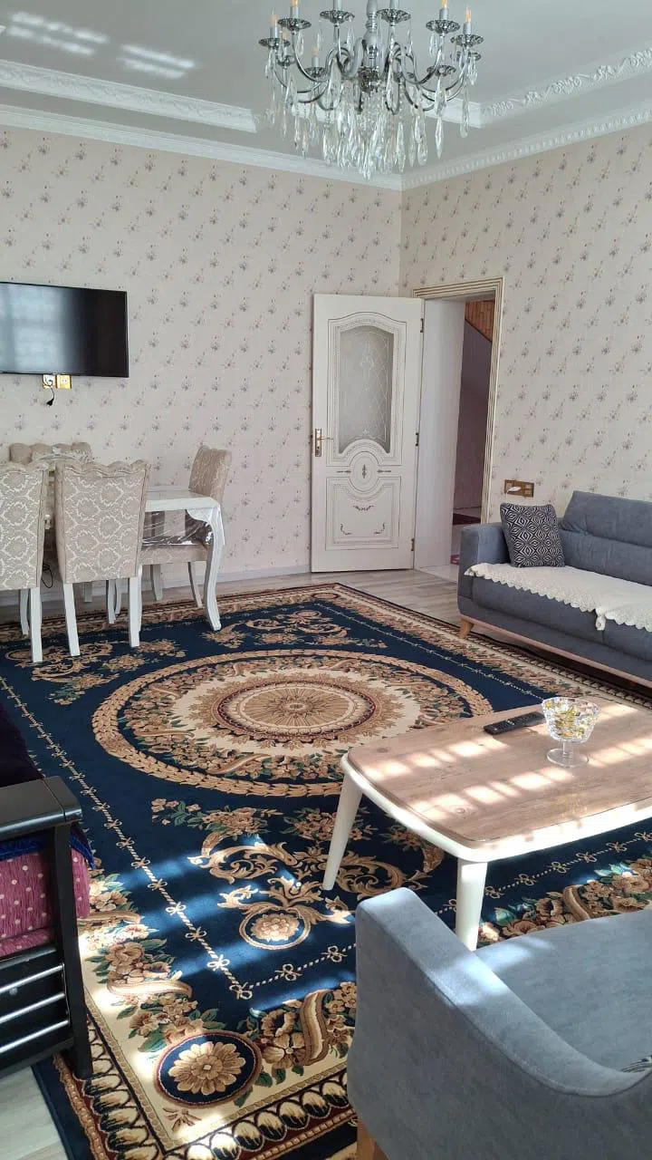 4 otaqlı həyət evi 200 m² satılır — şəkil 9