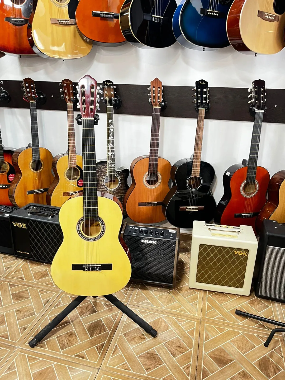 Barcelona Klassik Gitara: Musiqiyə İlk Addımınız! — şəkil 3