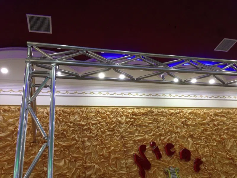 Səhnə və Truss Konstruksiyalarının Quraşdırılması Xidməti — şəkil 13