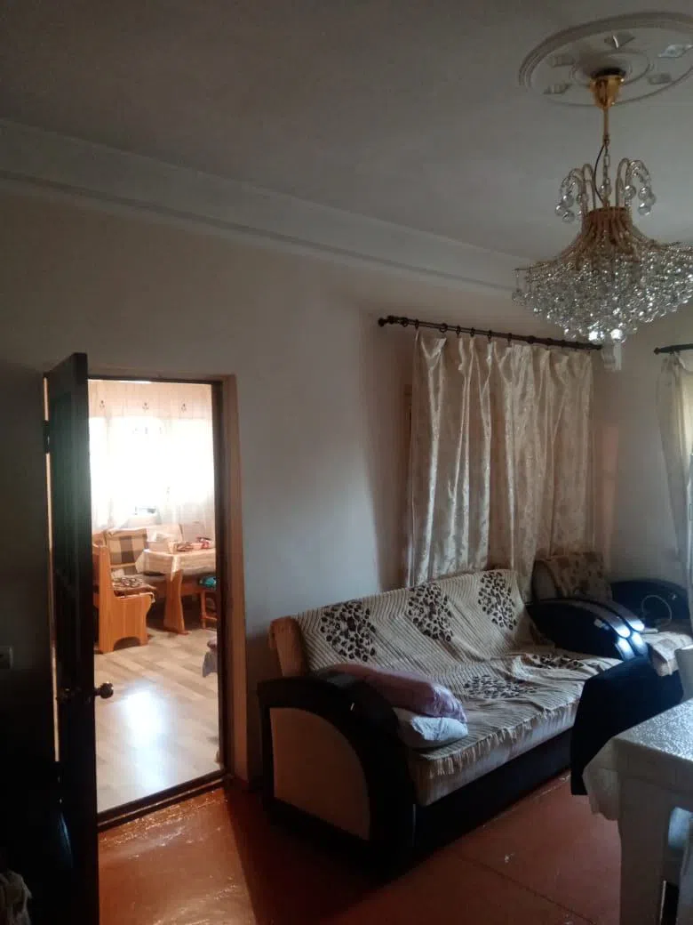 5 otaqlı həyət evi 100 m² satılır — şəkil 1
