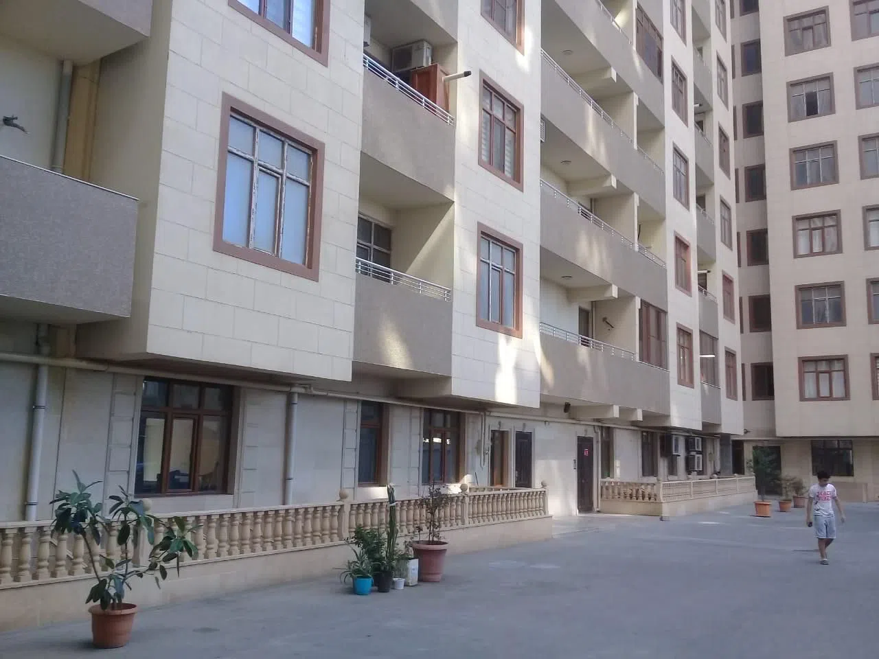3 otaqlı ofis, 130 m² satılır — şəkil 9