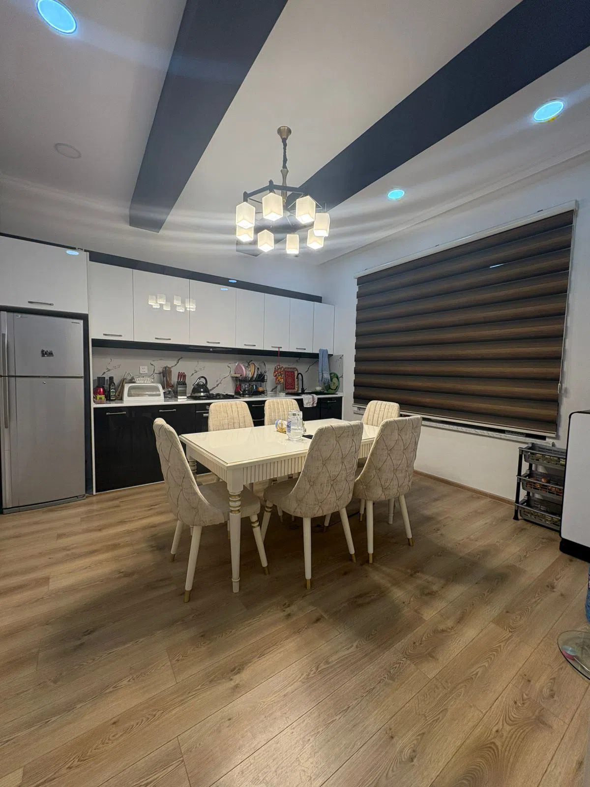 5 otaqlı bağ evi 240 m² 4 sot torpaq sahəsində satılır — şəkil 4