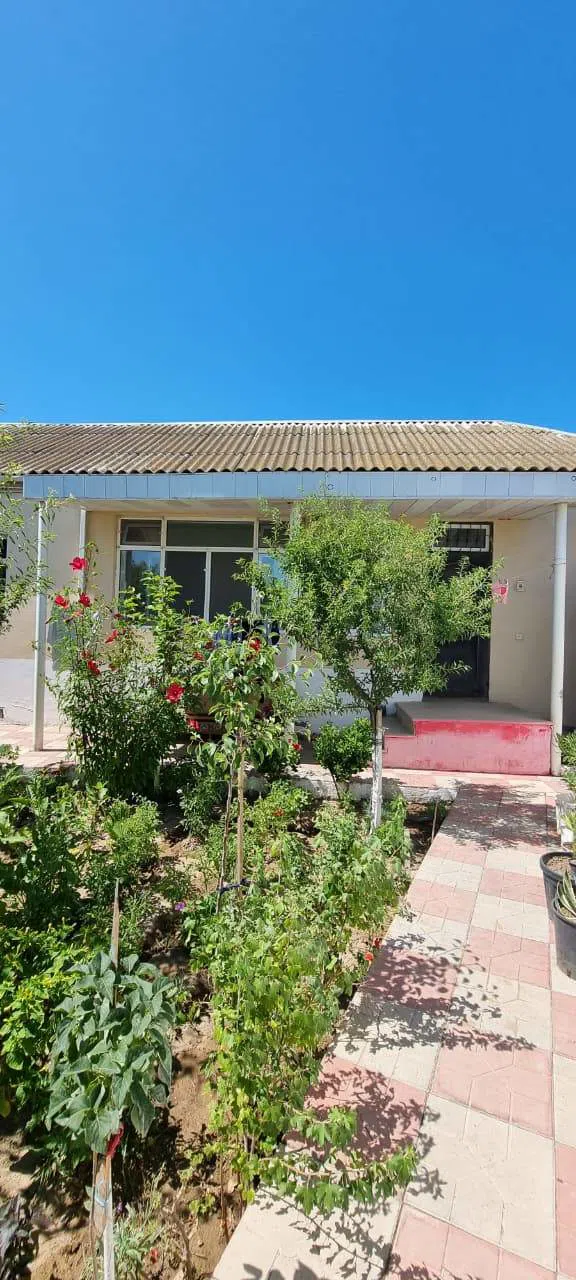 7 otaqlı həyət evi 200 m² satılır — şəkil 10