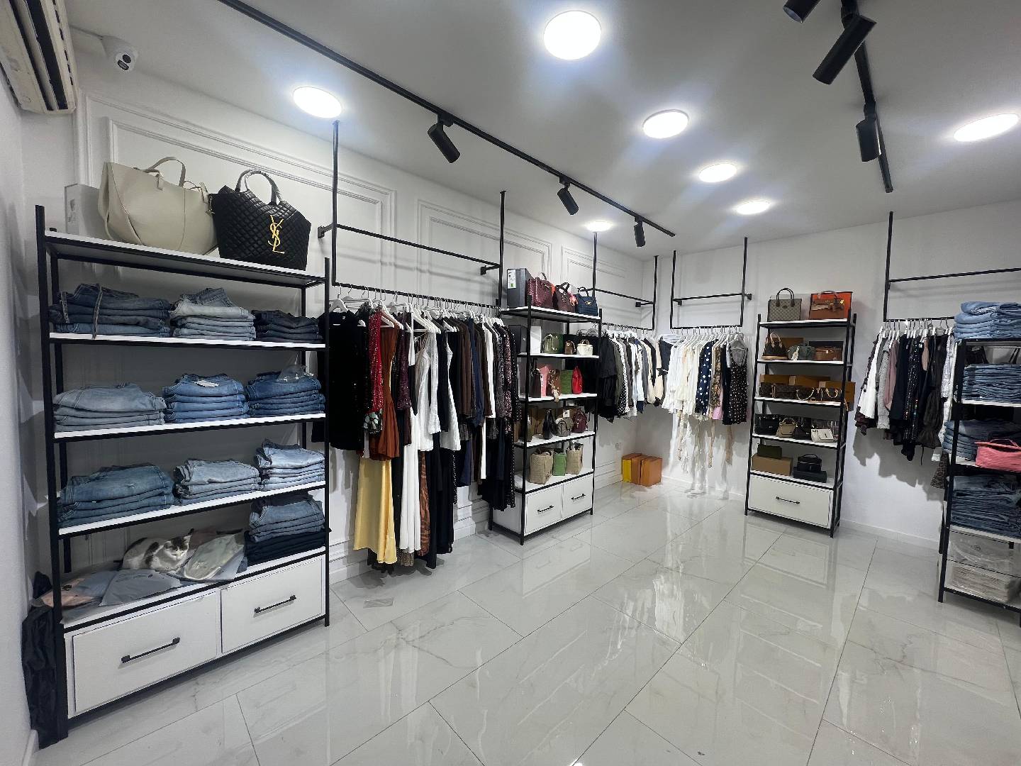 30 m² Yaxşı təmirli obyekt kirayə verilir — şəkil 2
