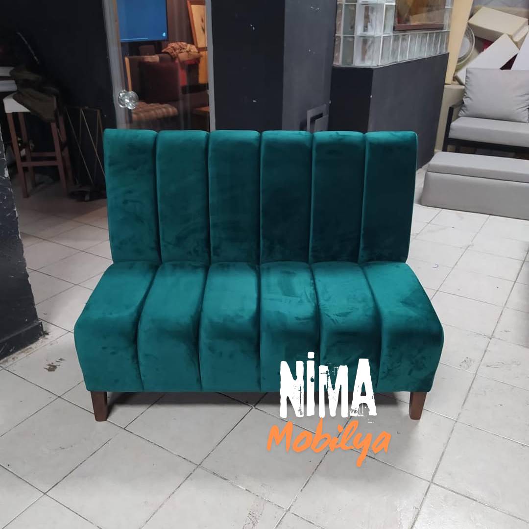 İki yerli divan, Açıq qırmızı rəng — şəkil 12