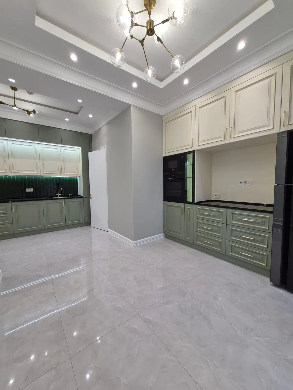 4 otaqlı mənzil 180 m² satılır — şəkil 5