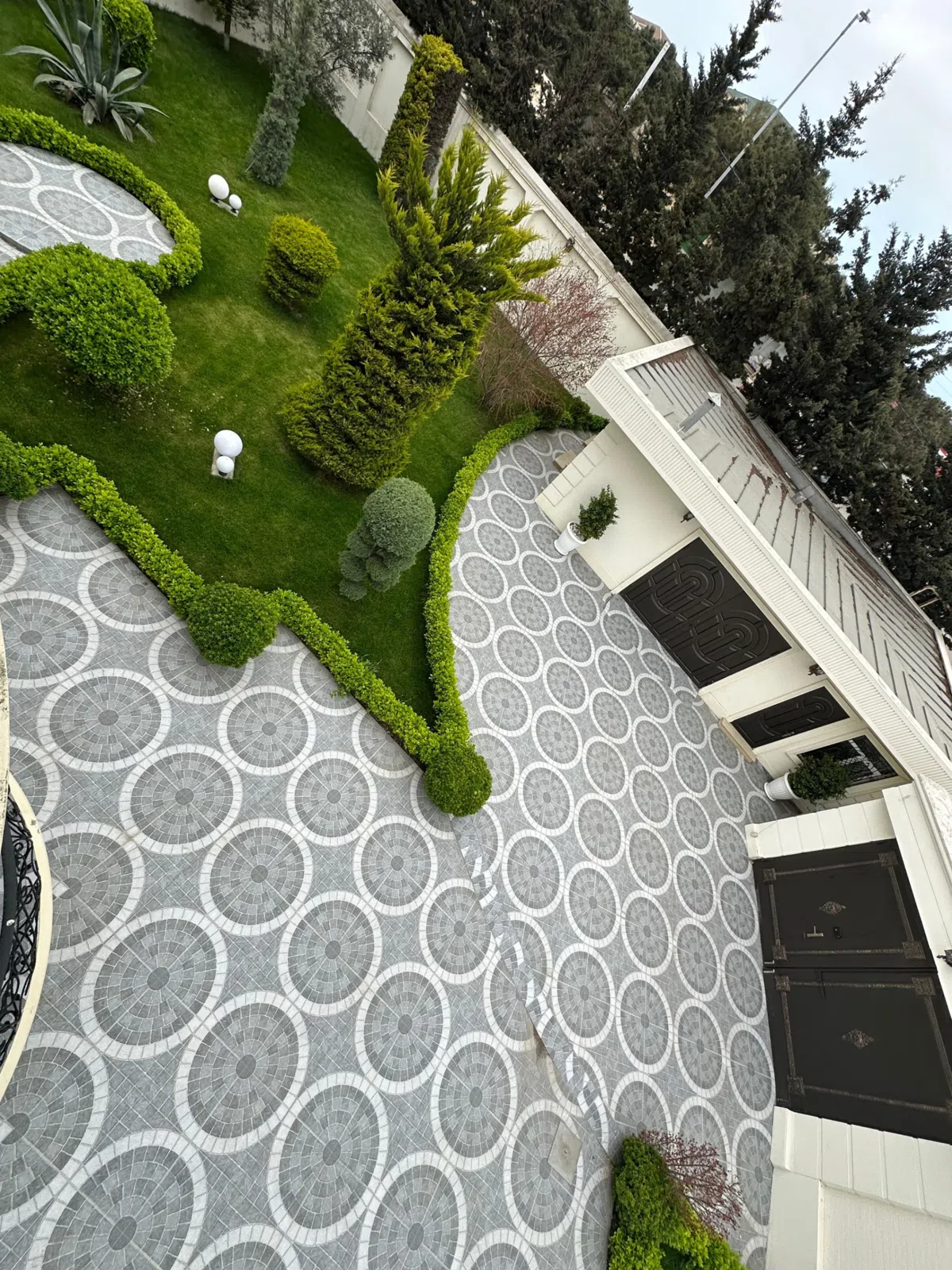 6 otaqlı villa 420 m² - 9 sot torpaq sahəsində satılır