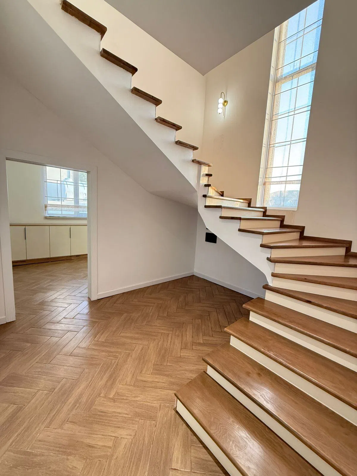 5 otaqlı villa 220 m² - 4.5 sot torpaq sahəsində satılır — şəkil 5