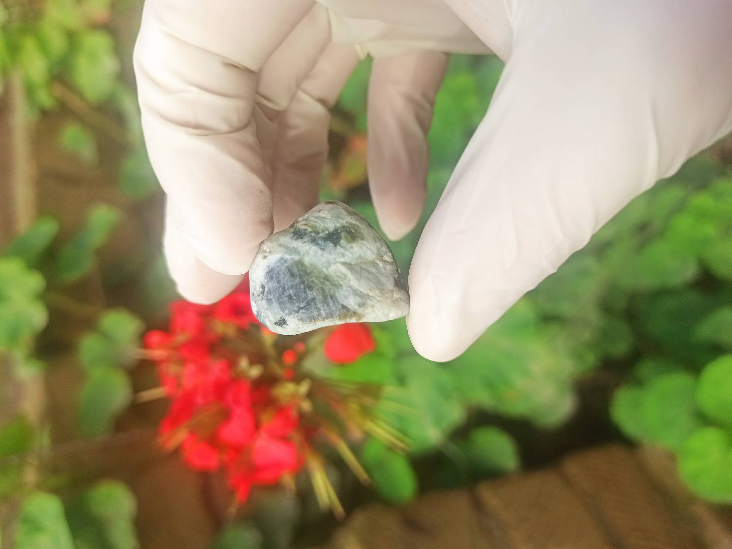 Təbii Mineral Daşların Satışı — şəkil 21
