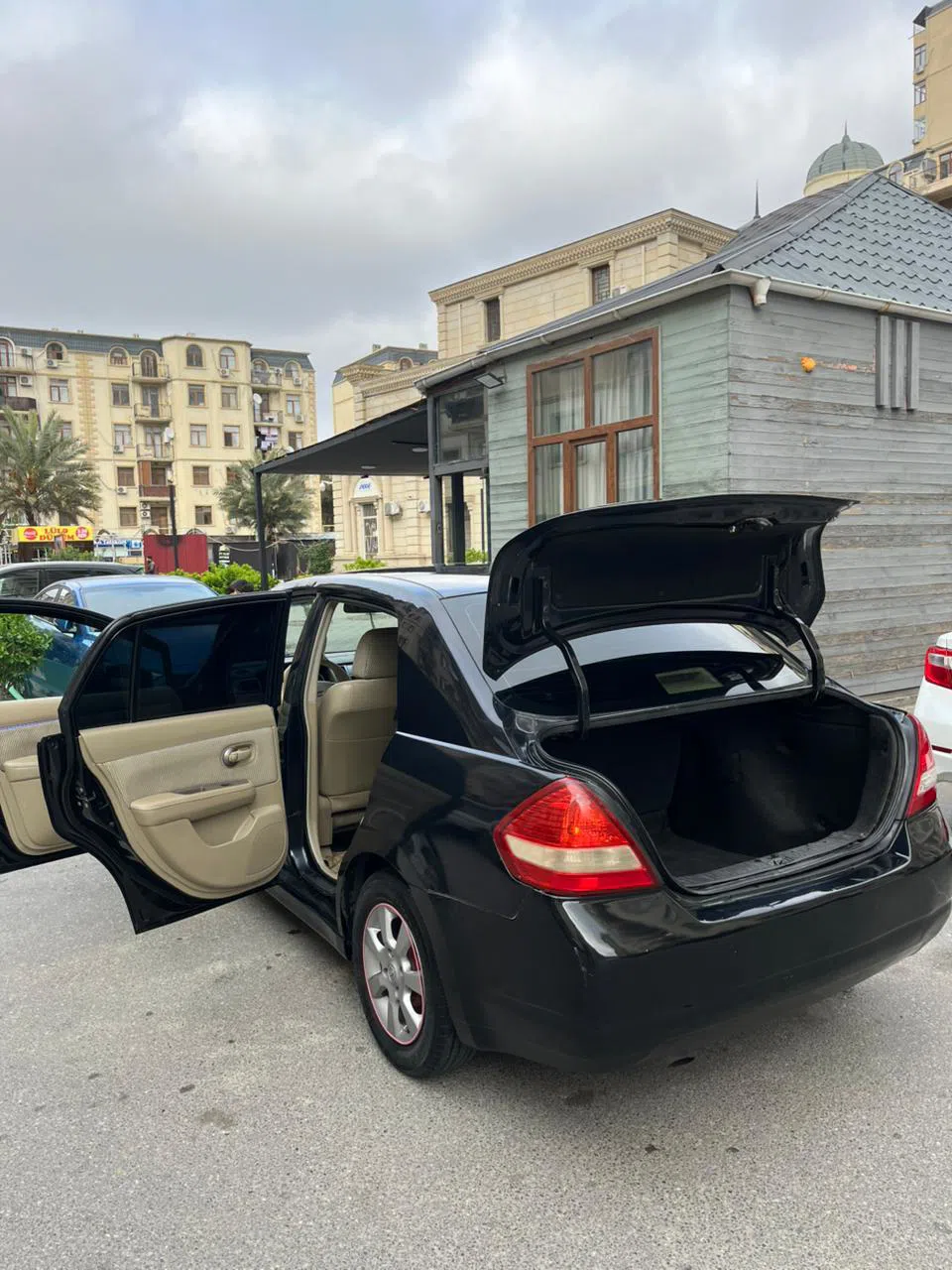 Nissan Tiida, 2007 il, 267000 km — şəkil 9