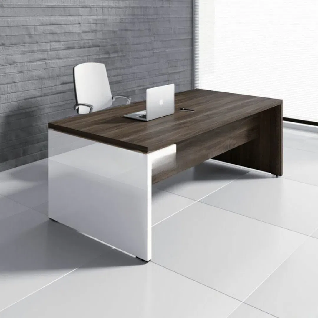 Mixed color office desk - Tenderyard