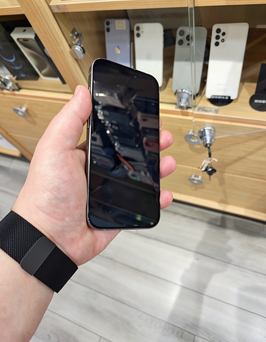 Apple, iPhone 15 Pro, 4 GB — şəkil 4
