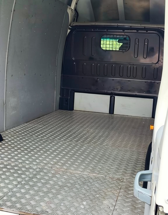Ford Transit 2.4L, 2007 — şəkil 9