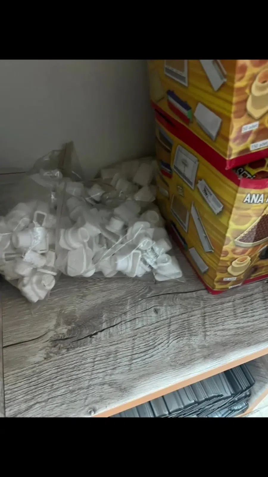 Peşəkar və həvəskar arıçılıq avadanlıqları — şəkil 18