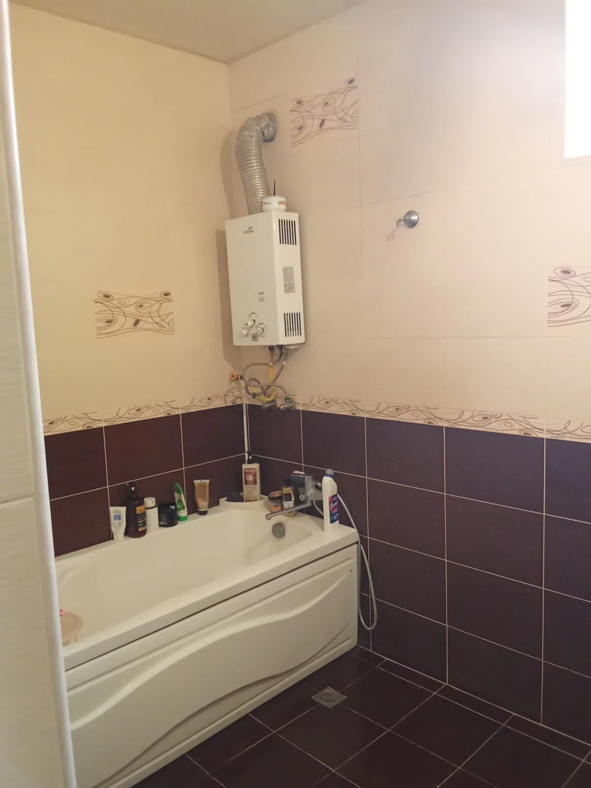 4 otaqlı həyət evi 200 m² satılır — şəkil 4
