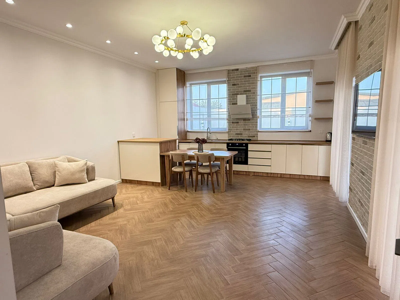 5 otaqlı villa 220 m² - 4.5 sot torpaq sahəsində satılır — şəkil 4