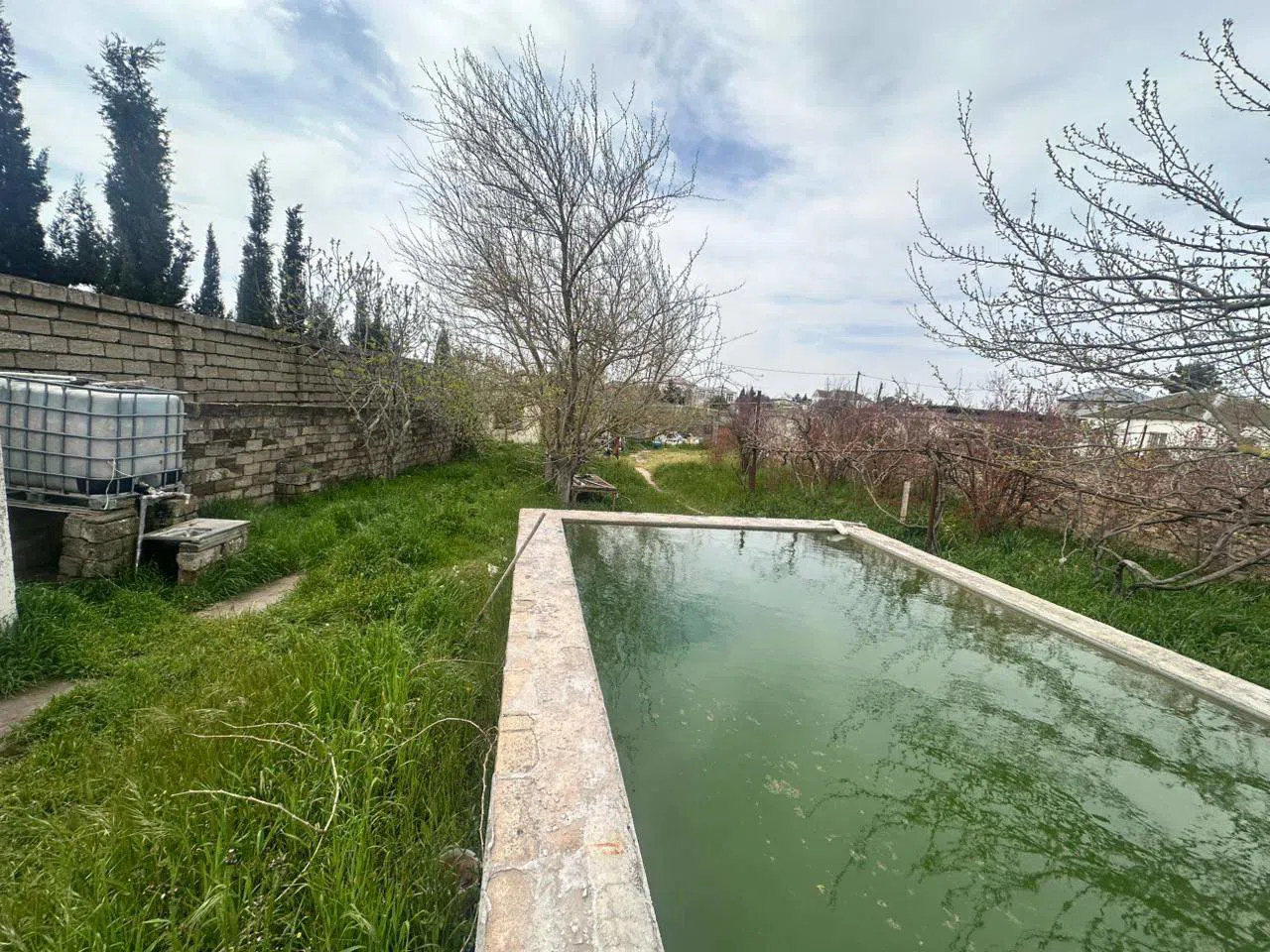 16.6 sot torpaq sahəsi satılır