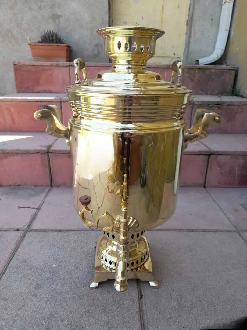 Samovar Metal material