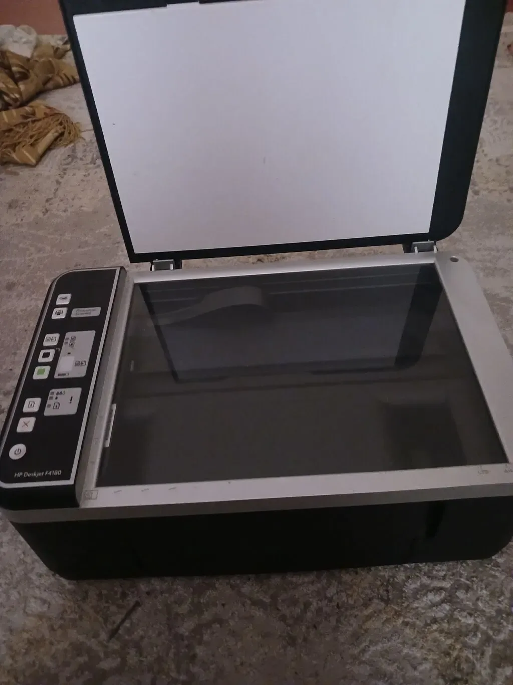 HP Deskjet F4180 Çoxfunksiyalı Printer