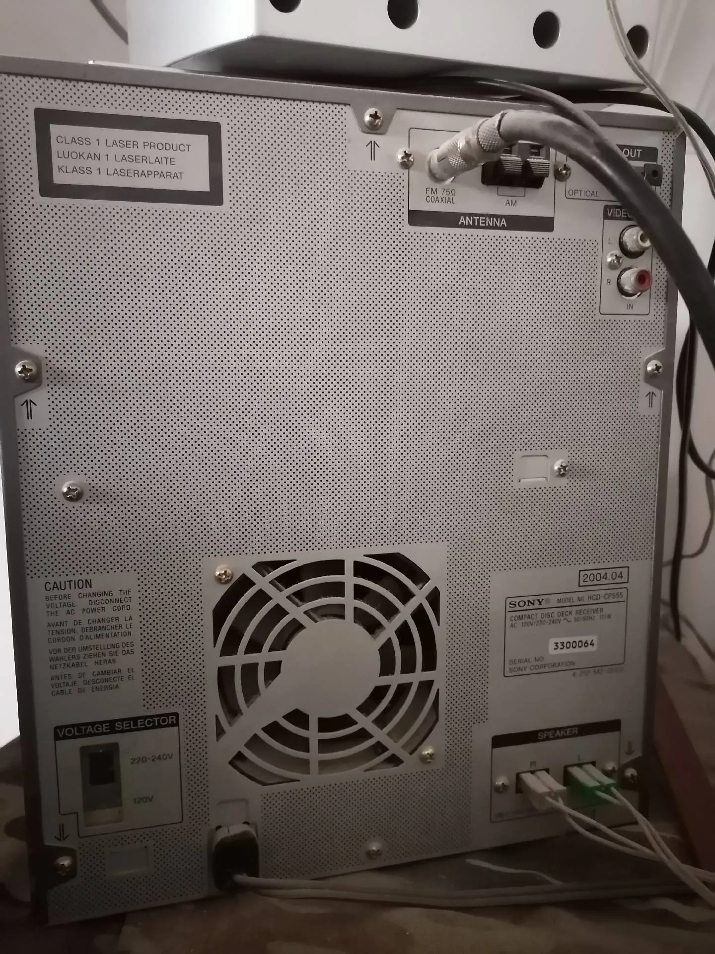 SONY muzikalniy sentr