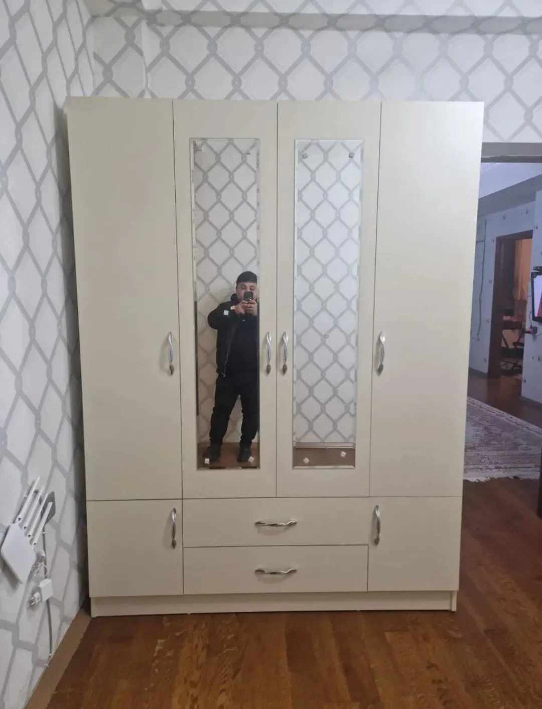 3 qapılı dolab — şəkil 9