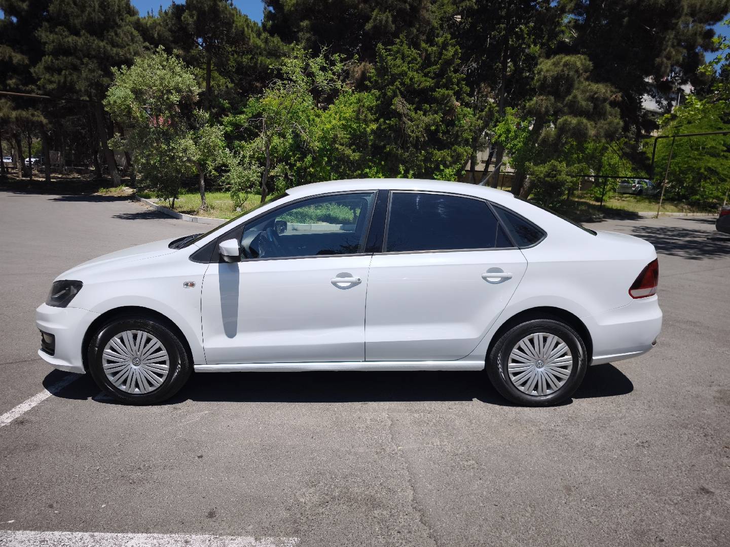 Volkswagen Polo, 2015 il, 2018 km — şəkil 8