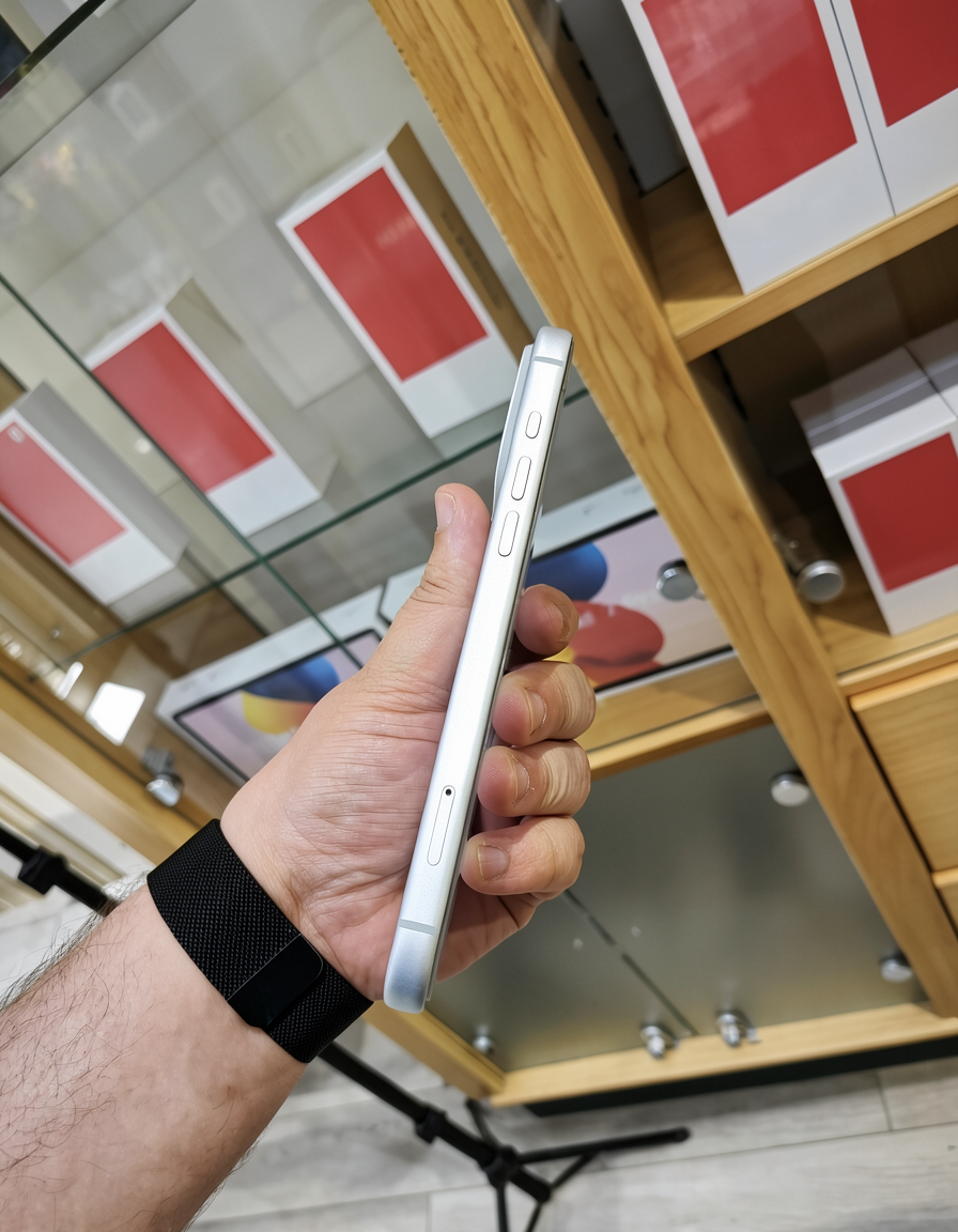Apple, iPhone 17 Pro Max, 12 GB — şəkil 8