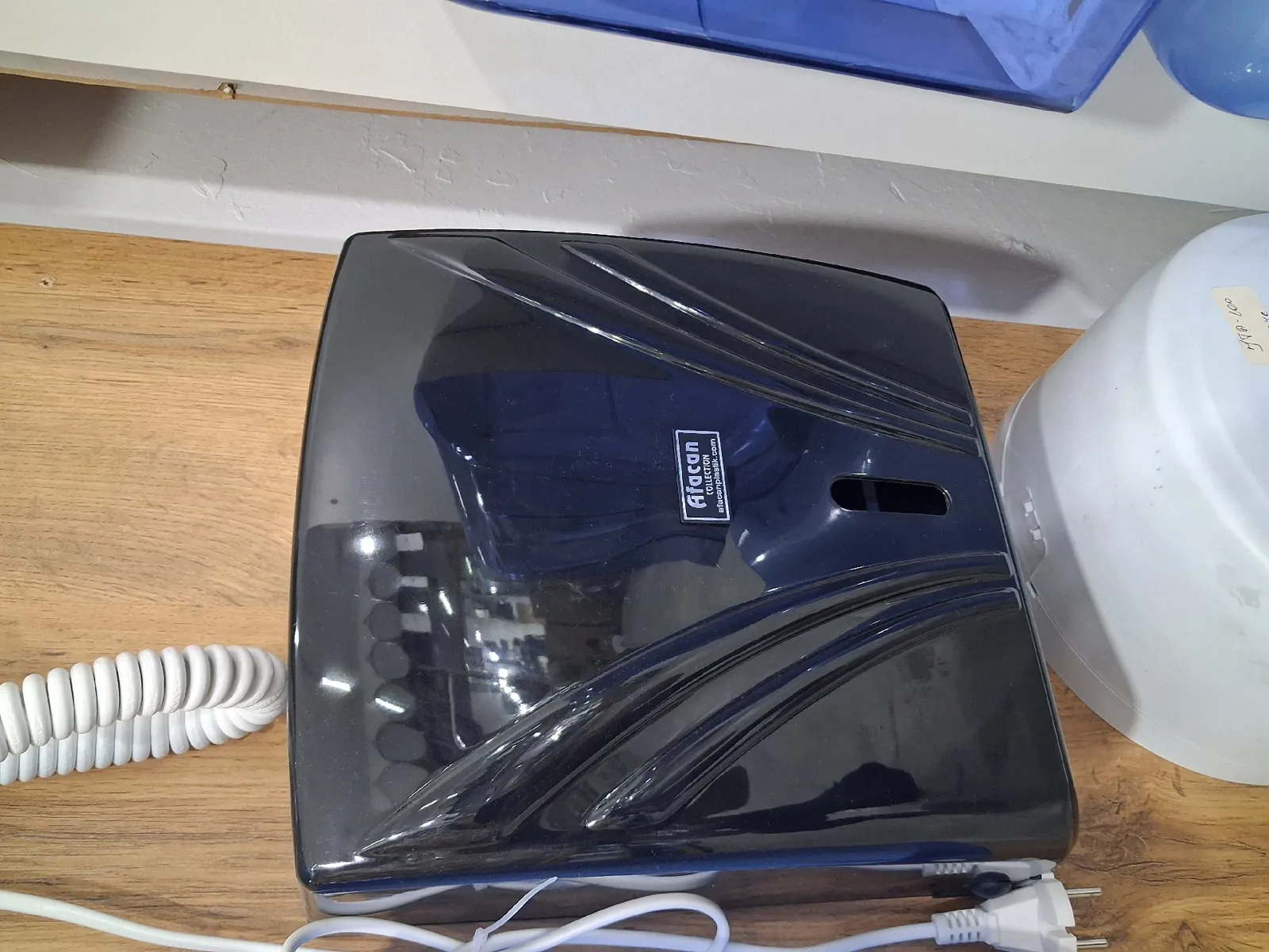 Afacan Plastic Paper Towel Dispenser - Tenderyard