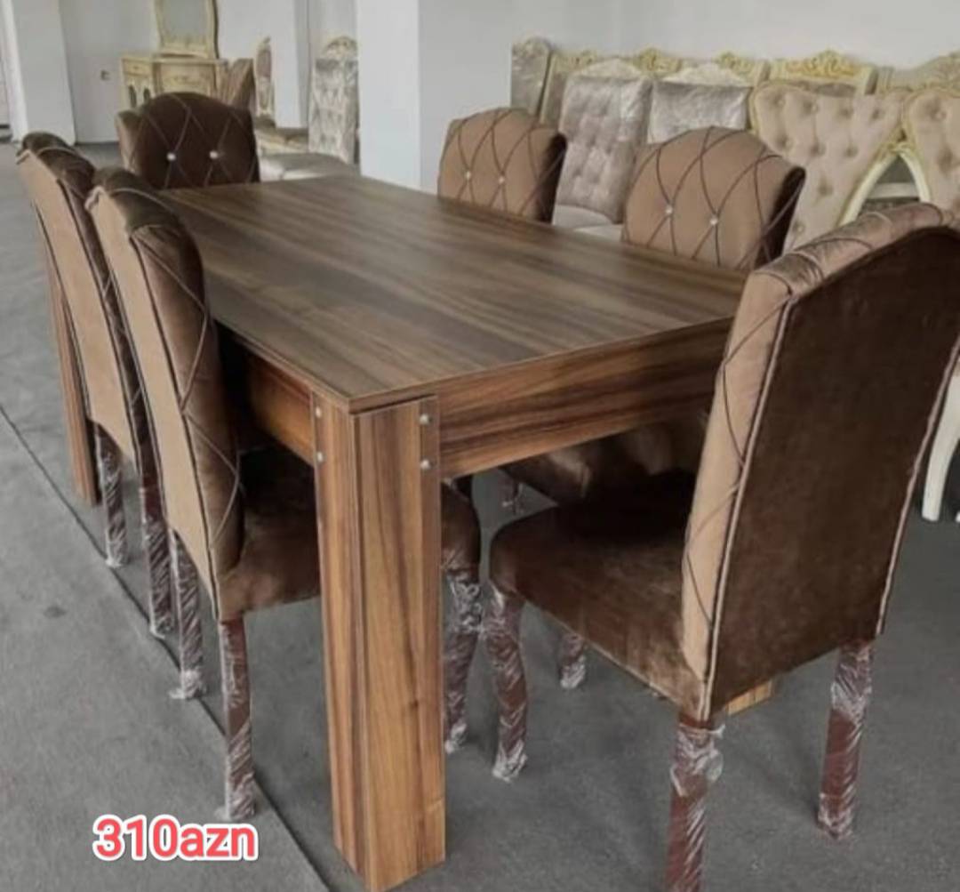 Table and chair set, Brown color - Tenderyard