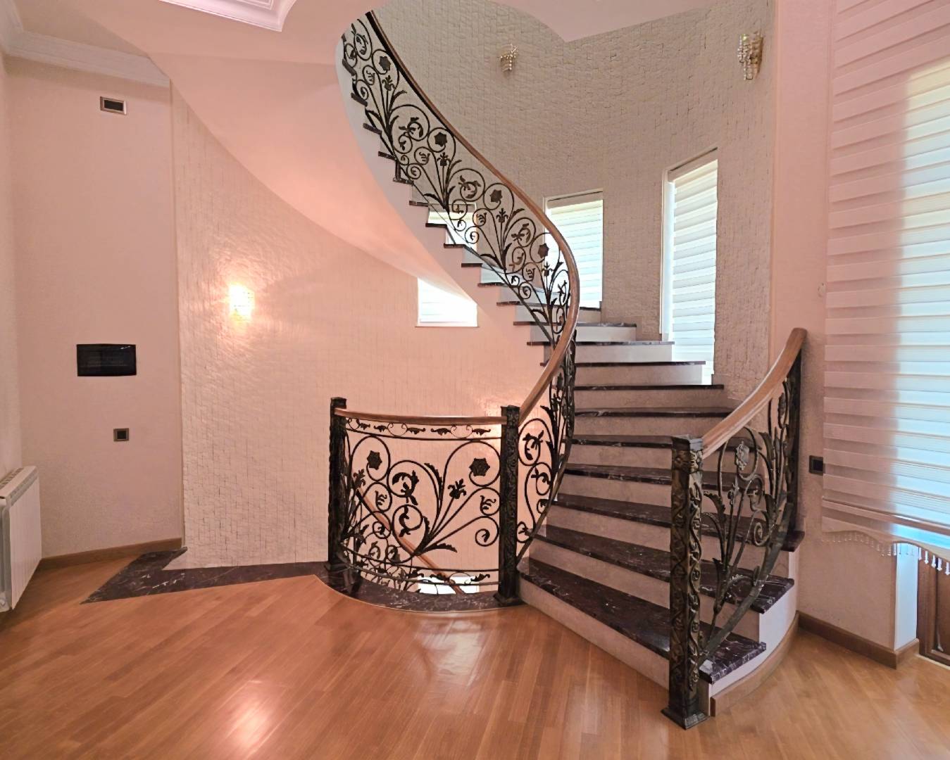 8 otaqlı villa 550 m² - satılır — şəkil 22