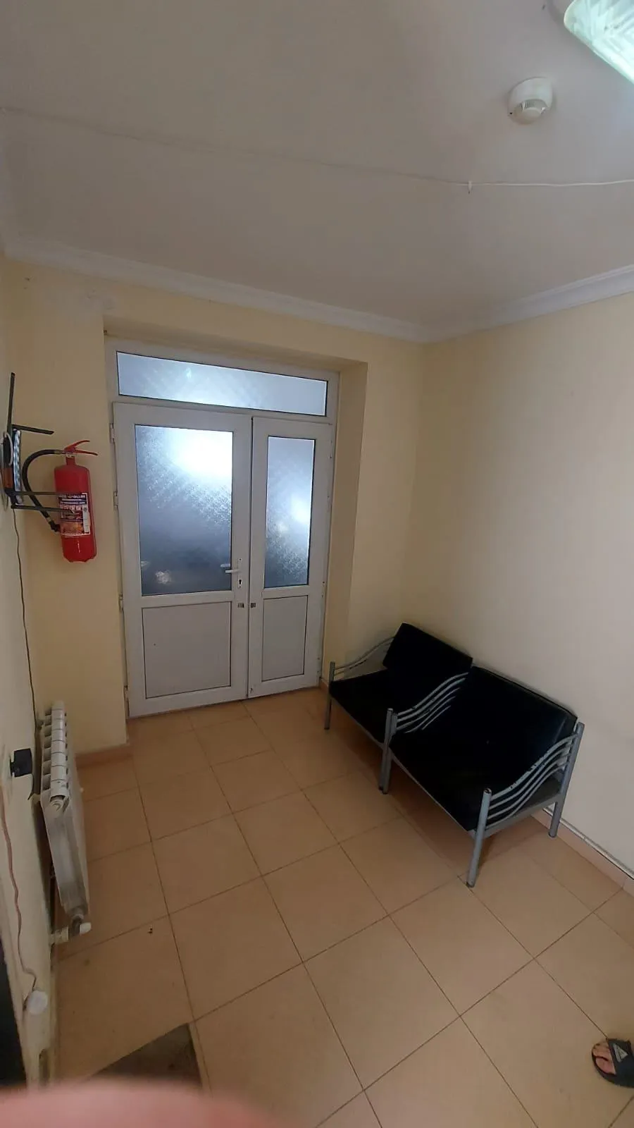 Yaxşı təmirli ticarət obyekti, 100 m² kirayə verilir — şəkil 14