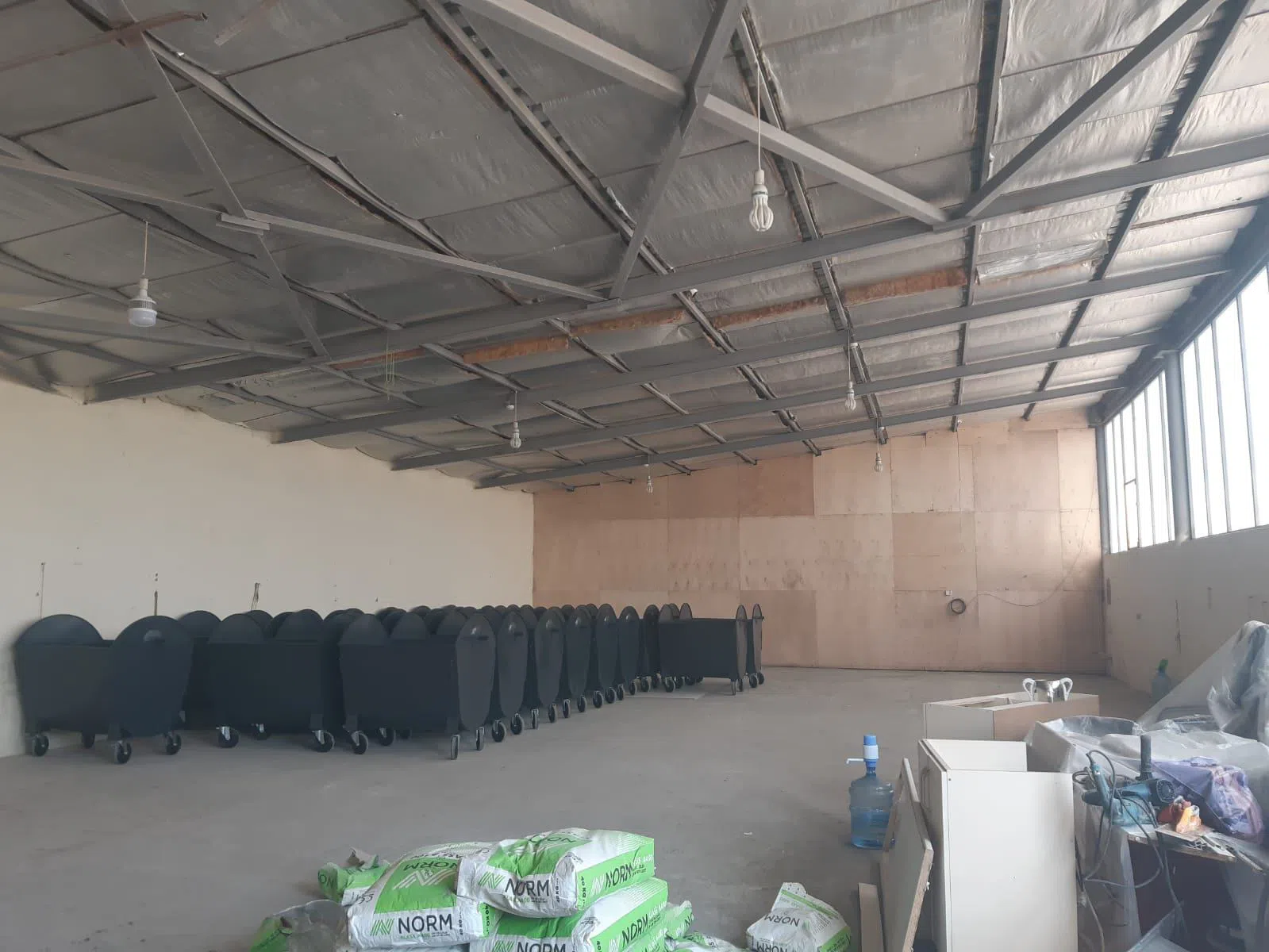 360 m² sahəsi olan anbar kirayə verilir — şəkil 3