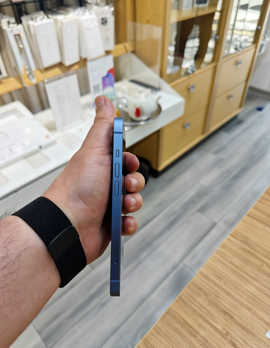 Apple, iPhone 14, 6 GB — şəkil 3