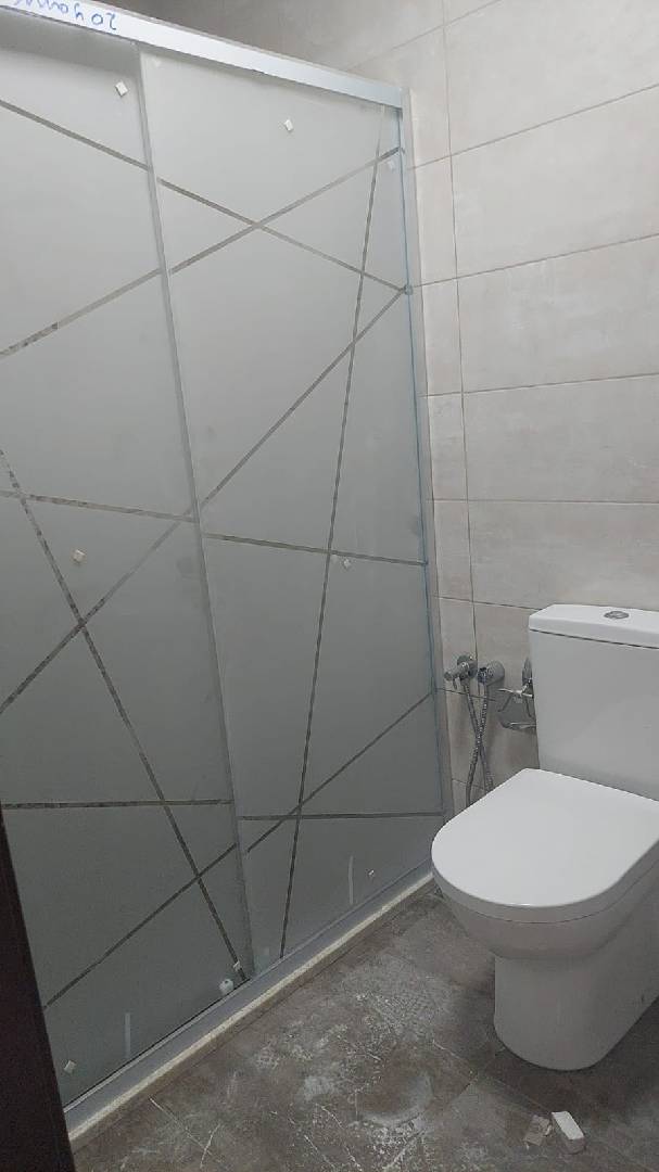 2 otaqlı mənzil 85 m² kirayə verilir — şəkil 7