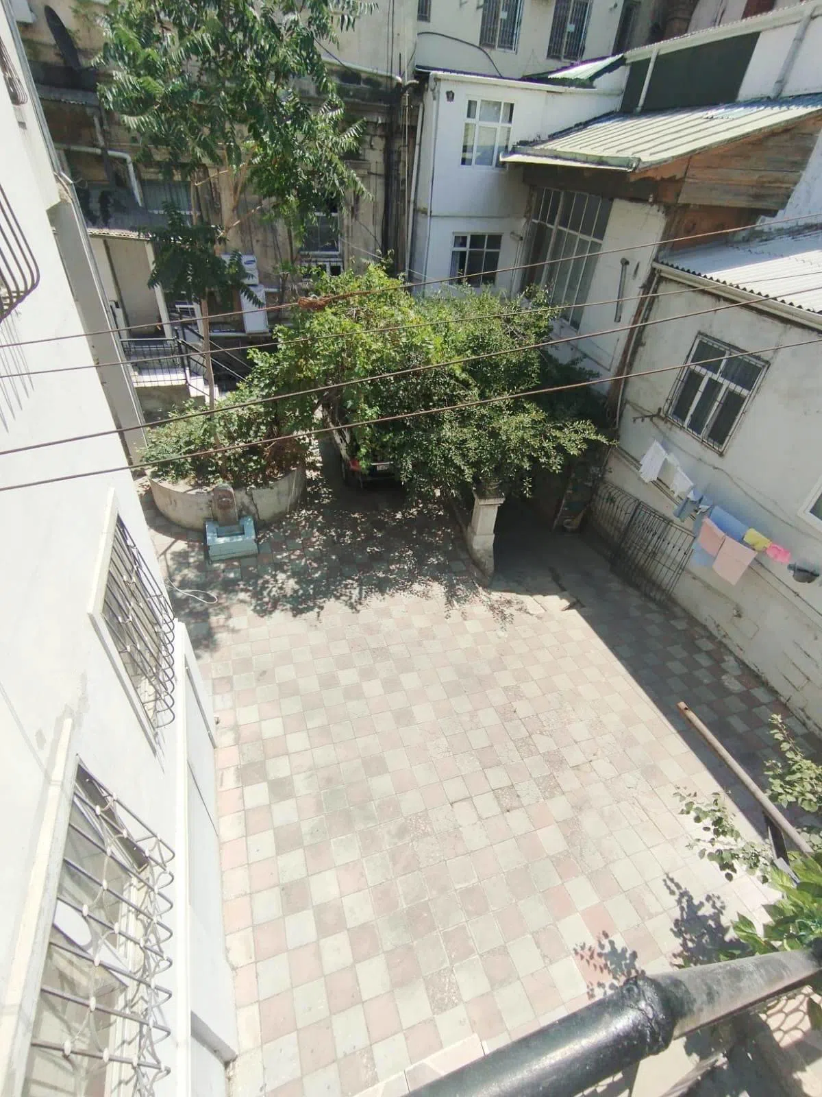4 otaqlı ofis 130 m² kirayə verilir — şəkil 28
