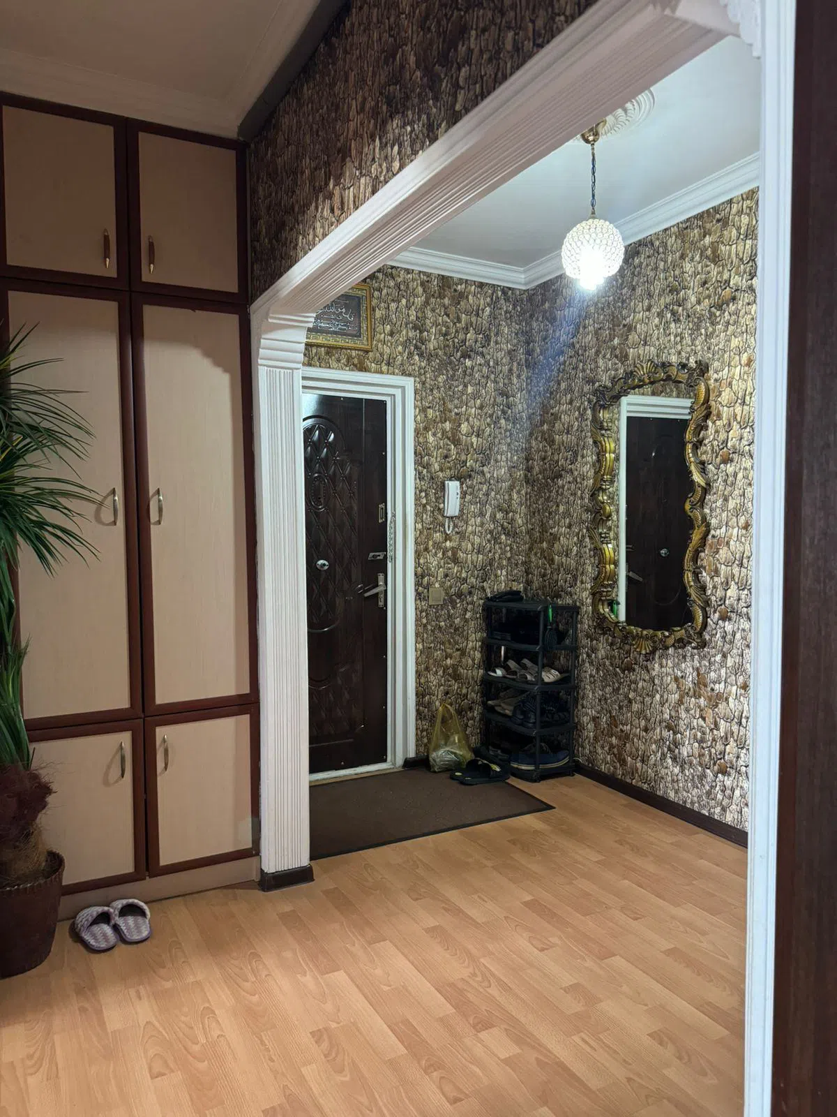 3 otaqlı mənzil 70 m² satılır — şəkil 1