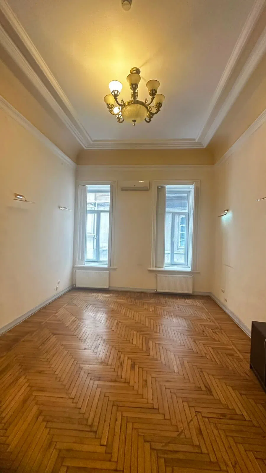 10 otaqlı mənzil 361 m² satılır — şəkil 8