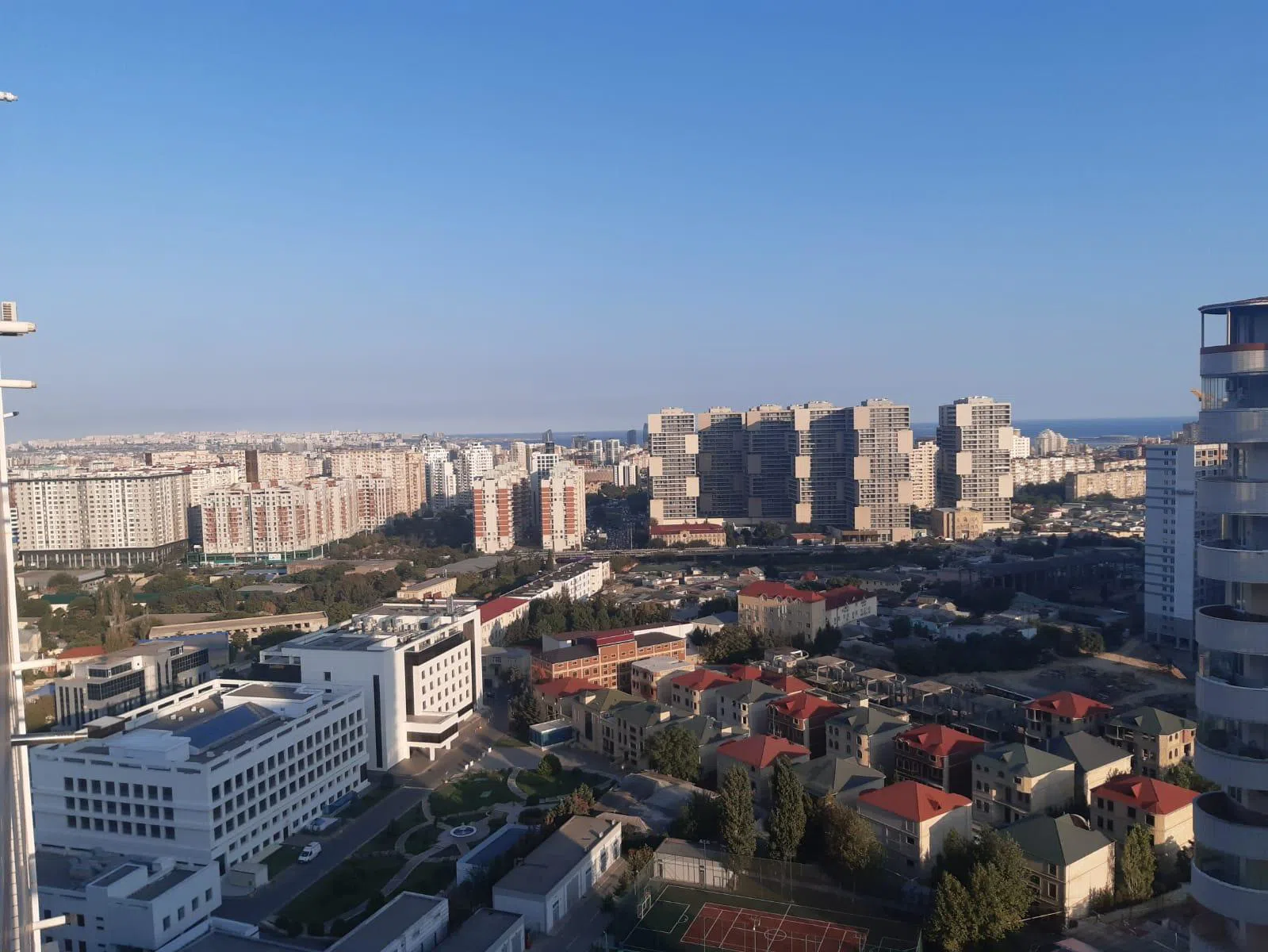 2 otaqlı mənzil 60 m² kirayə verilir — şəkil 13
