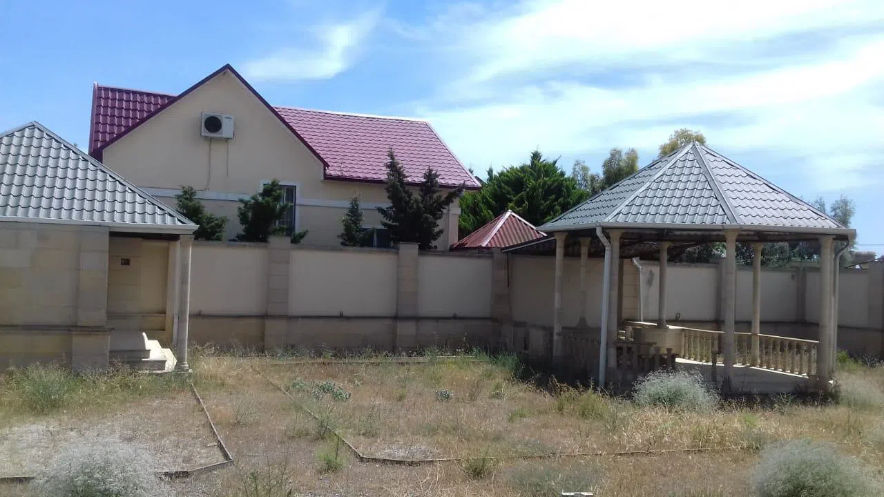 16 otaqlı villa 600 m² - 10 sot torpaq sahəsində satılır — şəkil 2