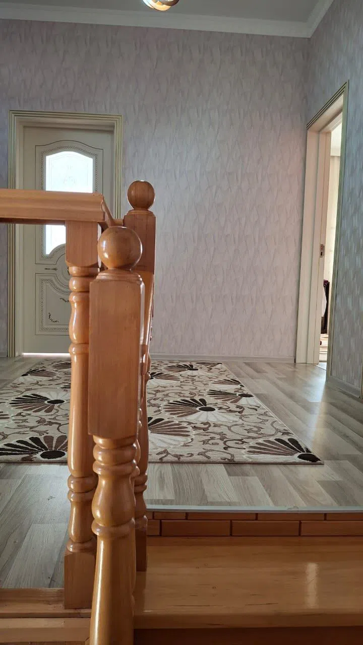 4 otaqlı həyət evi 200 m² satılır — şəkil 10