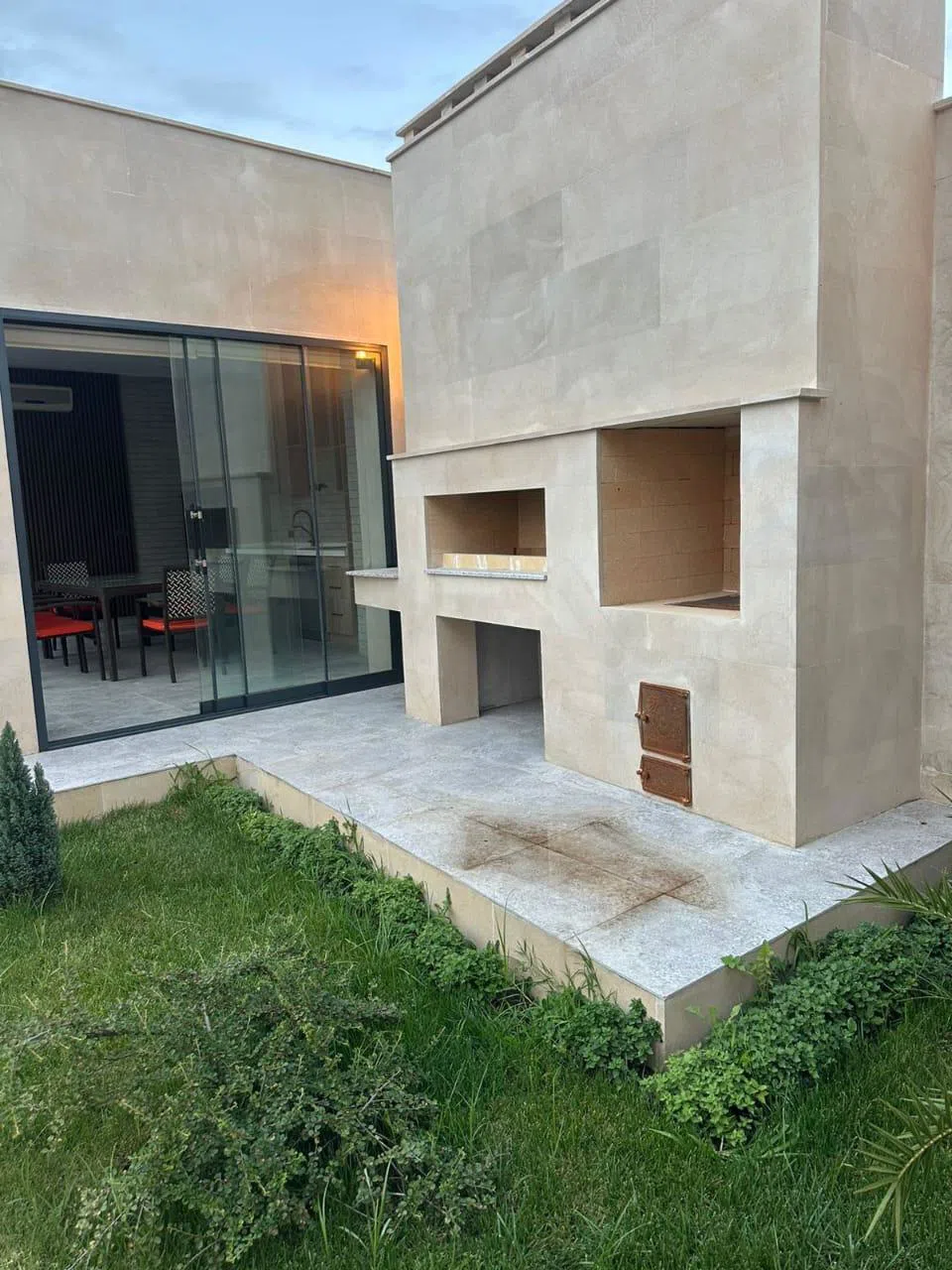 4 otaqlı bağ evi 180 m² 5.5 sot torpaq sahəsində satılır — şəkil 18