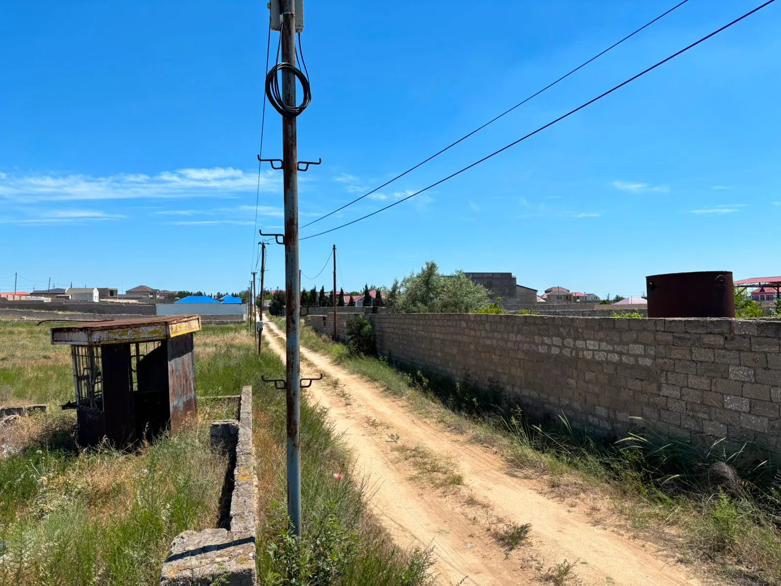 10 sot torpaq sahəsi satılır — şəkil 2
