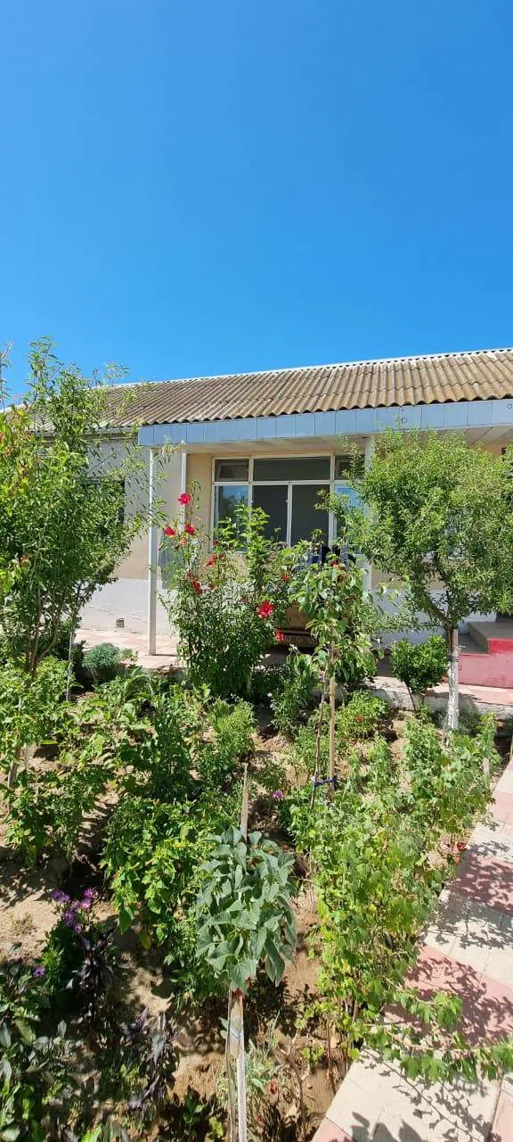 7 otaqlı həyət evi 200 m² satılır — şəkil 19
